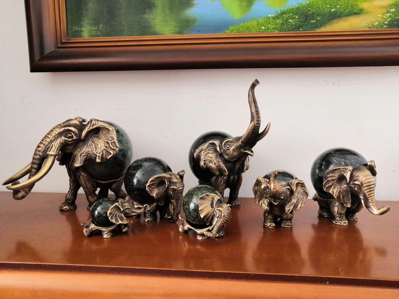 Seven Elephants Bronze Figure Sculpture Gemstone Serpentine Statuette Bronze Miniature 113 image 1