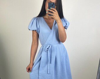 Breathable Cotton Maternity Muslin Wrap Dress with Short Sleeves | Customizable Midi Pregnancy Robe | Boho Chic Summer Wedding Guest Dress