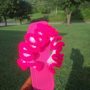 Crochet Ruffle Flops