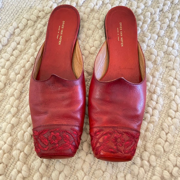 Dries Van Noten Leather Mules - Red