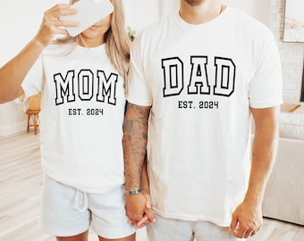 Mom and Dad Comfort Colors Shirt, Mama Shirt, Dada Shirt, Pregnancy Reveal Shirt, Dad to be, Mom to be, Pregnancy Announcement, Mother's day