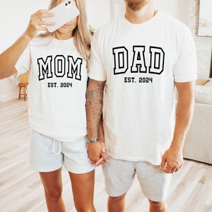 Mom and Dad Comfort Colors Shirt, Mama Shirt, Dada Shirt, Pregnancy Reveal Shirt, Dad to be, Mom to be, Pregnancy Announcement, Mother's day