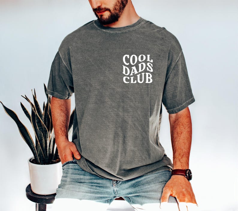 Cool Dads Club Shirt, Funny Husband Shirt, Gift for Him, Father's Day Gift, Daddy Shirt, Dad to be, Cool Dad, Father's Shirt, Comfort Colors imagem 2