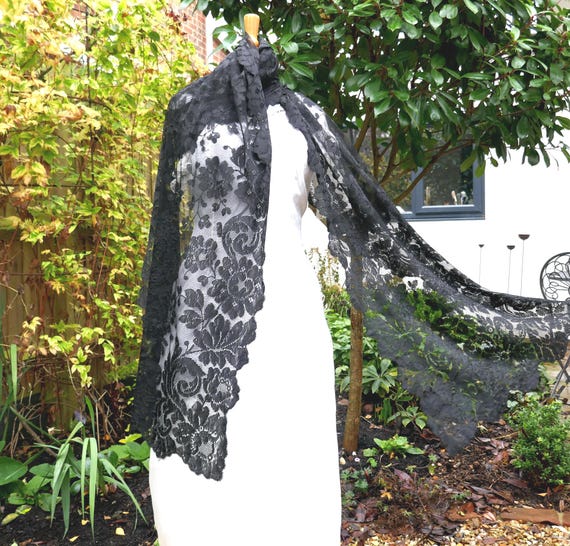 A Large Black Antique Victorian Rectangular Machi… - image 1