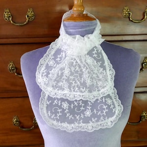 An Unused Vintage Tambour Embroidered Lace Jabot