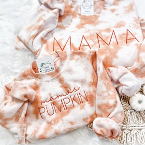Matching Mama and Mama's Pumpkin Fall Sweatshirts, Embroidered Mommy and Me Sweaters, Mom and Me Outfit, Fall Tie-dye Crewneck, Fall Gifts