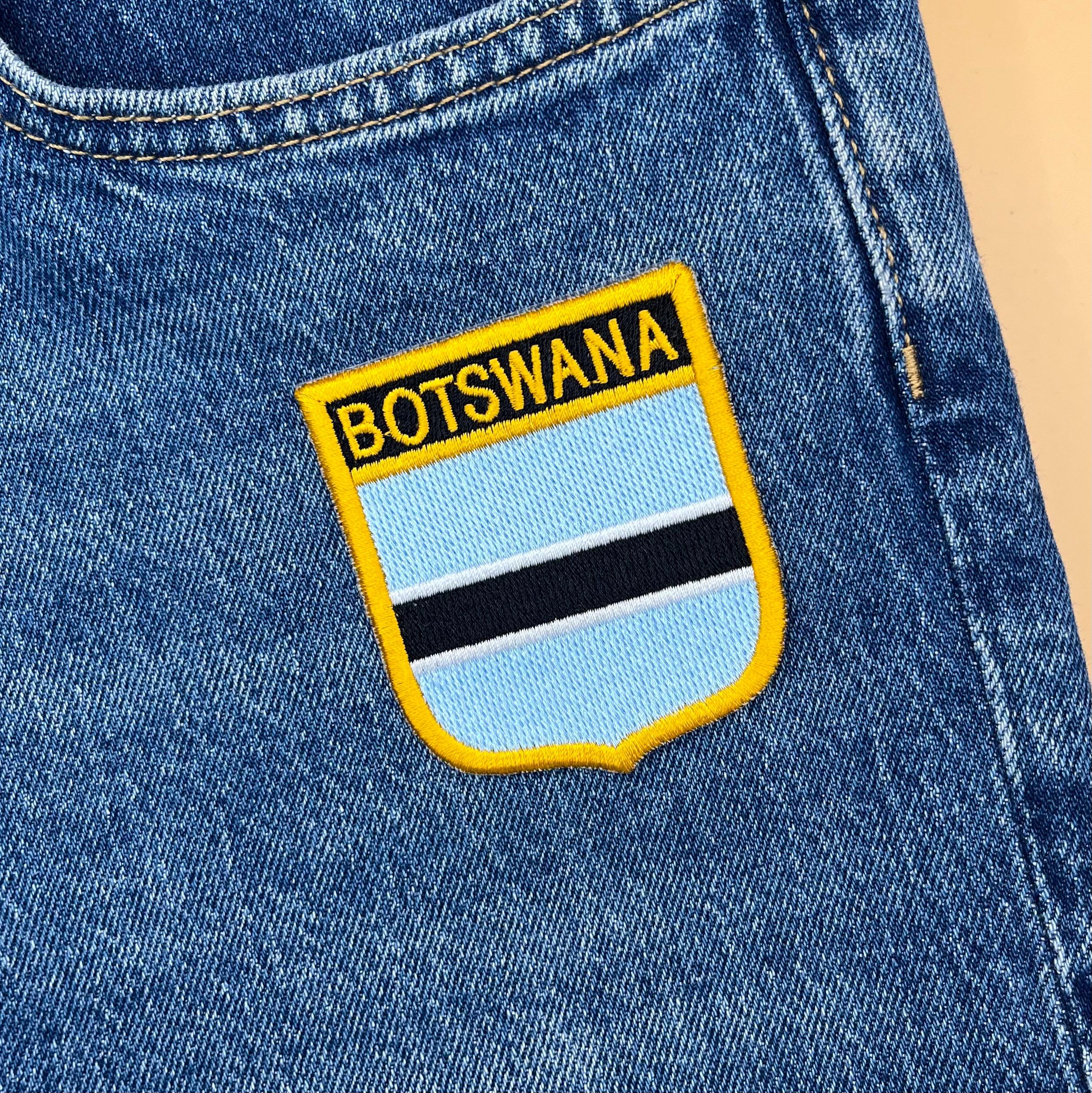 Toppa Ricamata Termoadesiva Bandiera Del Botswana – 7x4,9 Cm – Da Stirare O Cucire Su Vestiti E Borse