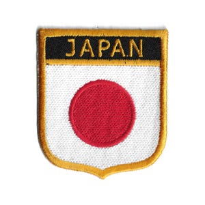 Japan Flag Shield Patch – Embroidered Badge – Travel Souvenir Gift – National Emblem / Iron-On Patch