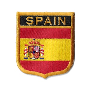 Spain Flag Shield Patch – Embroidered Badge – Travel Souvenir Gift – National Emblem / Iron-On Patch