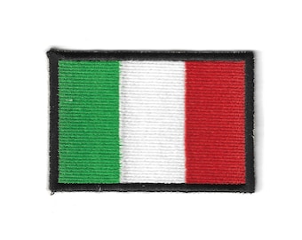 Italy Flag Patch – Medium Embroidered Badge – Italian Pride – Travel Souvenir Gift – Iron-On Patch