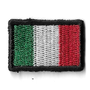 Mexico Mini Flag Patch – Embroidered Country Banner – Travel Souvenir Gift / Iron-On Patch