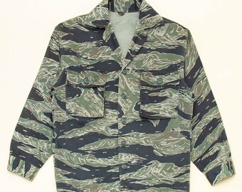 Medium Vintage 70s Tiger Stripe Camo Hunting Jacket Shirt Cotton 
