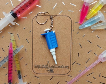 Pipette keychain with personalisation Science keyring