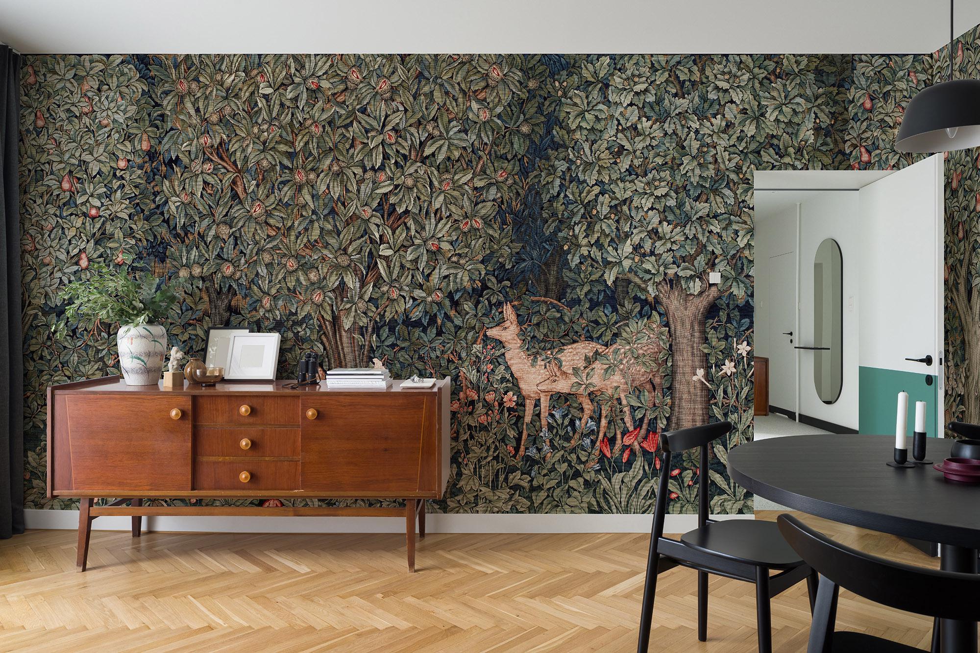 Vintage William Morris Forest Tapestry Wallpaper: Peel & Stick Greenery ...