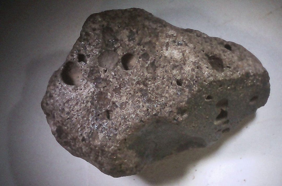 はち✨魔術ムエット＆神石 Megumi Ogita Gallery 7/25-8/4 @hxsxk #落し子 #悪魔の落し子