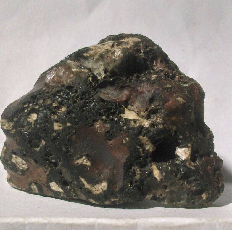 Météorite Granite Lunaire avec Silicates Polymorphes 23, 24 Gr