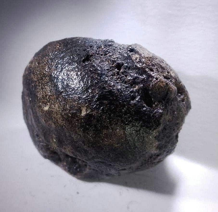 Superb Lunar Meteorite Basalt Ilmenite Vesicular / 19.80 G - Etsy