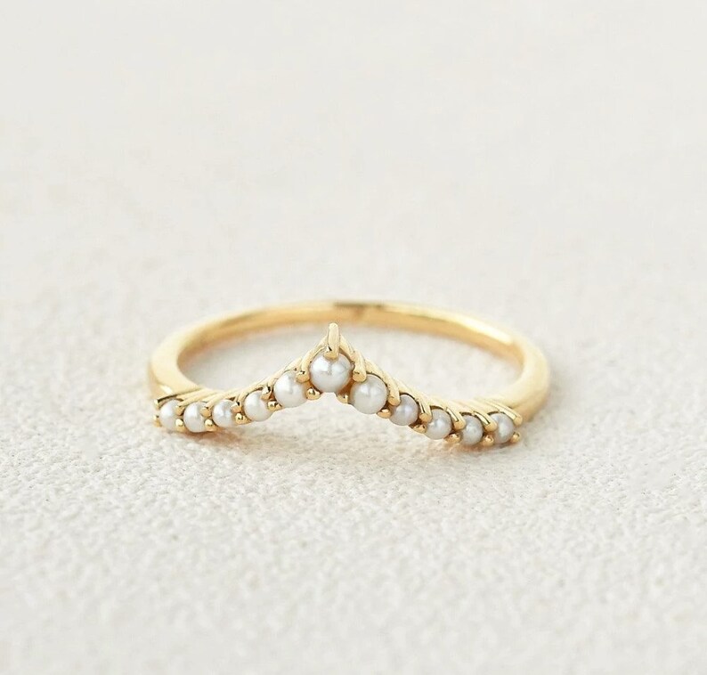 Vintage 9K Solid Gold Thin Band Ring Chevron Tiny Round Pearl Etsy