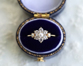 14k Gold Pearl Daisy Ring: Vintage Floral Engagement Ring