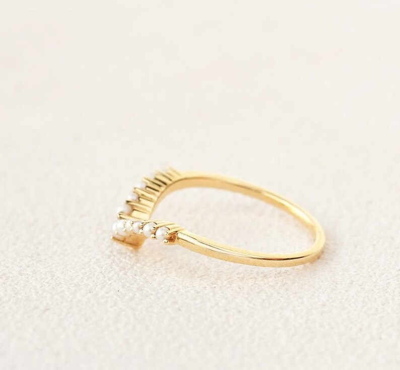 Vintage 9K Solid Gold Thin Band Ring Chevron Tiny Round Pearl Etsy