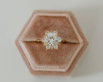 Vintage Sunburst 9K Gold Crystal Ring: Handmade Halo Statement