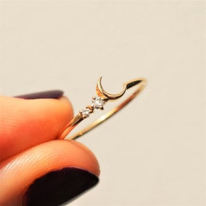 Crescent Moon Inset Moissanite Ring Handmade Half Moon Stacking Dainty Ring Delicate 9K Solid Gold Moon Design Ring Elegant Gemstone Ring
