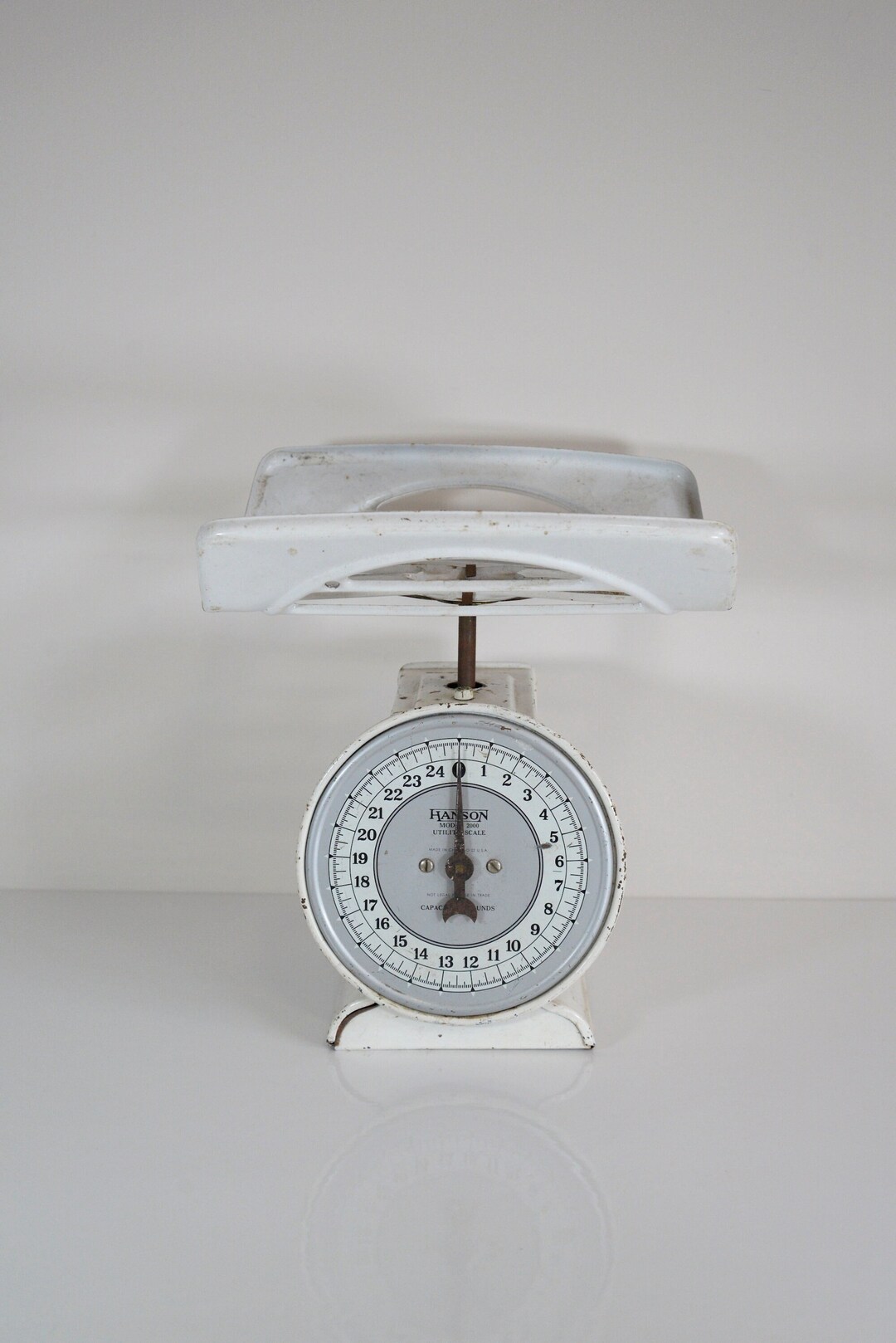 Vintage 1960s White Kitchen Scale Hanson Brand Utility Scale Farmhouse