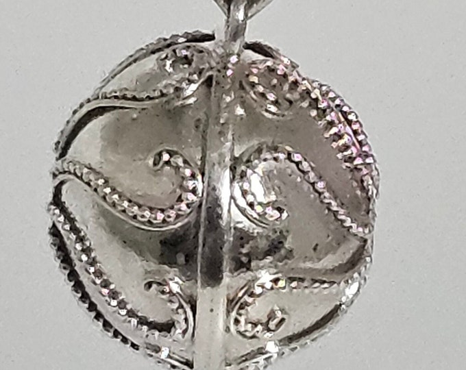 925 Sterling Silver hand crafted Bali Harmony Ball  Sterling Silver 16 MM with Swirls