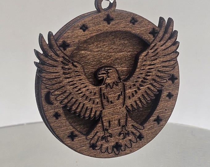 Laser Engraved Spirit of the Sky Eagle Pendant – Wooden Totem for Strength & Freedom