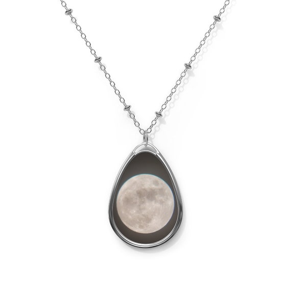 Oval Necklace With Picture Of Full Moon