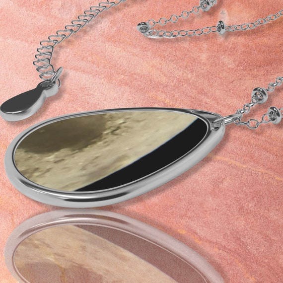 Oval Necklace