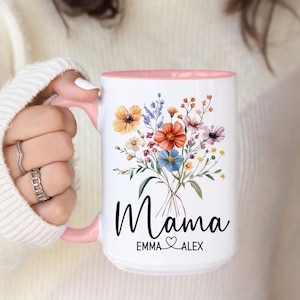Mug maman personnalisée, Mugs personnalisés fleurs sauvages, prénoms enfants, cadeau d'anniversaire personnalisé, fleurs, cadeaux pour maman, fête des mères