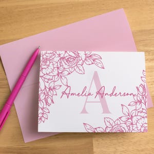 Cartes de correspondance monogramme personnalisées, jeu de cartes de correspondance florales avec nom de famille, cartes de remerciement pliées personnalisées, ensemble cadeau de papeterie pour elle