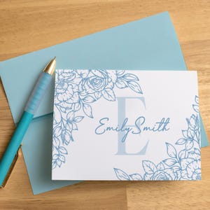 Cartes de correspondance monogramme personnalisées, cartes de correspondance florales personnalisées avec enveloppes, cartes de remerciement pliées, ensemble cadeau de papeterie avec nom pour elle