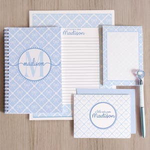 Personalized Stationery Set, Letter Writing Set, Writing Paper for Girls, Blue Coquette Bow Notebook, Notepads, Notecard Set, with Envelopes 画像 1