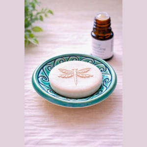 Aromatherapie geursteen met motief, mindfulness, keramische geursteen met schaal, hart, libelle, zon, bloem, schelp, mandala schaal, paascadeau