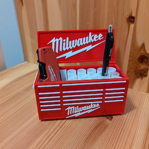 Portapenne da scrivania con cassetta degli attrezzi ispirato a Milwaukee, stampa 3D