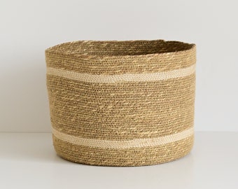 Decorative Basket, Round Basket, Storage Basket, beige/cream, handmade, SEAGRASS BASKET with STRIPES 25 cm