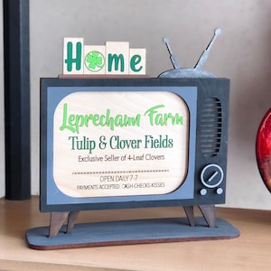 Interchangeable season SVG, St. Patrick’s SVG, Retro TV frame, St. Patrick’s laser cut files, Holiday Decor gift, Retro seasonal decor