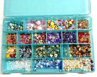 Large Mixed Jewelry Bead Lot Fun Craft Beads Crystal, Acrylic Assorted Colors