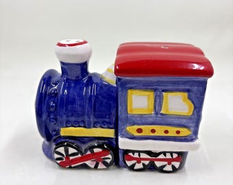 Handpainted Train Salt & Pepper Shakers - Vintage 1990s Taiwan Blue Ceramic Set