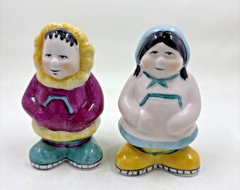 Rare Vintage Ceramic Eskimo Couple Salt and Pepper Shaker Set