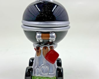 Vintage Charcoal Barbecue Grill Stacking Salt and Pepper Shaker