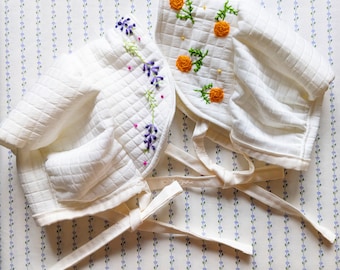 Gorro de algodón elástico para bebé con bordado a mano de diente de león y lavanda, para bebés de 0 a 6 meses.