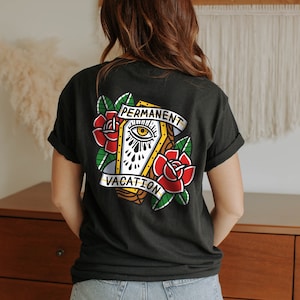 Coffin and Roses Tattoo heavy blend T-Shirt