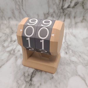 Life Counter Resettable Cryptex | Lock Box | Puzzle Container