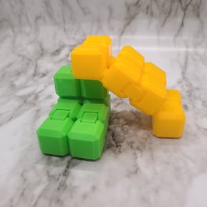 Random Color Infinity Cube Fidget Toy