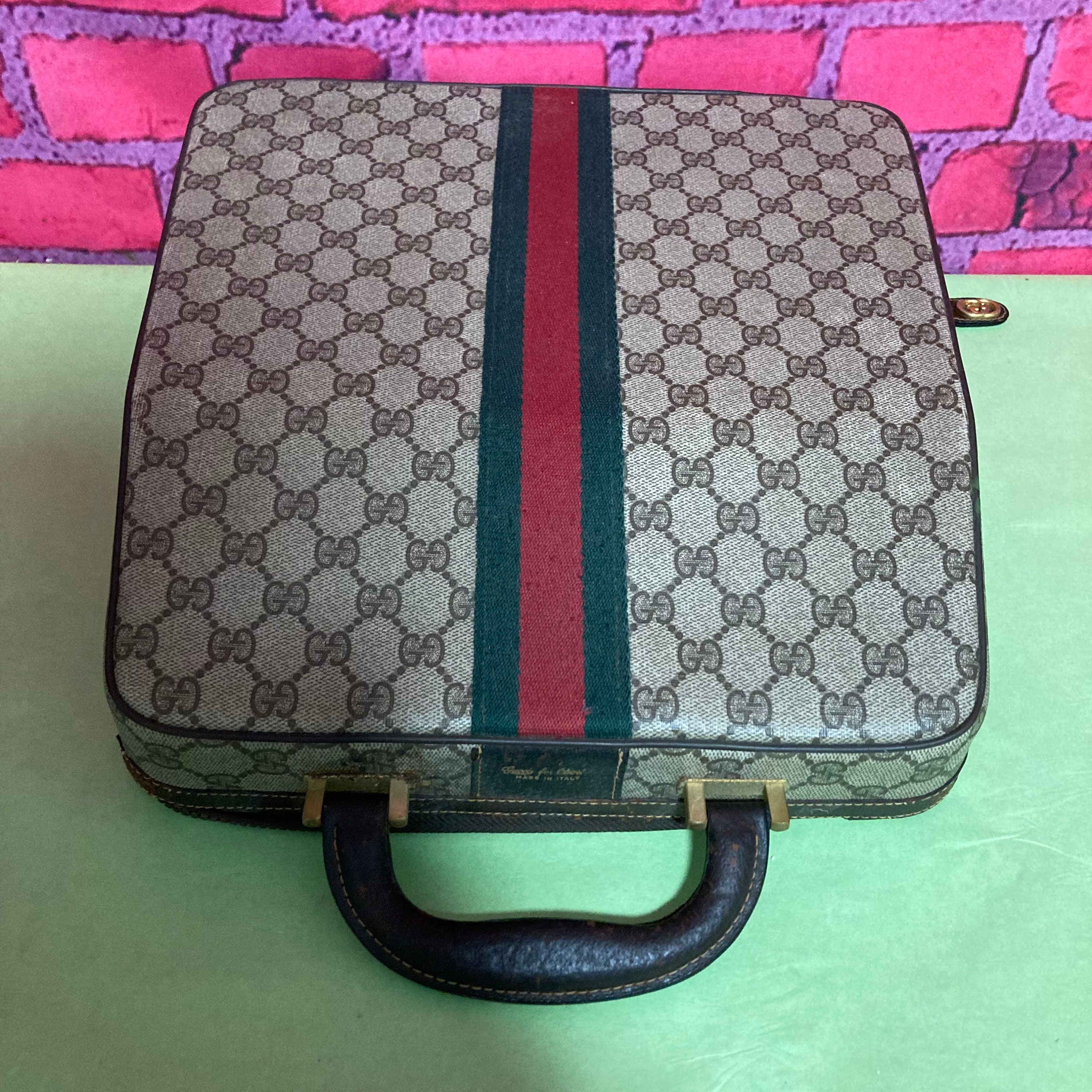 Buy 90s Travel Bag Gucci Vintage Authentic/suitcase Gucci/design Online in  India 