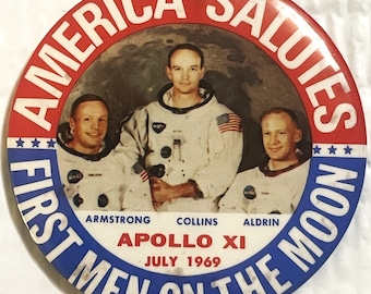 Original 1969 Apollo 11 Pinback Button NOS Large 3.5 Inch Moon Landing