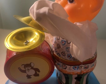 Vintage 1960s NOS Clockwork Tin Boy Drummer Wind Up Toy with Original Box